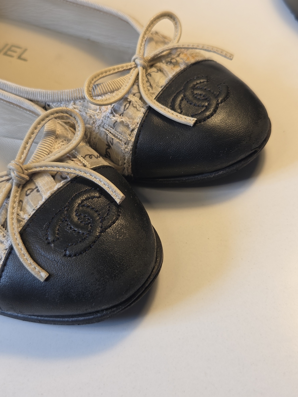 Chanel Ballerina Interlocking CC logo flats  35.5- Text Printed Fab/leather Auth - Picture 6 of 11